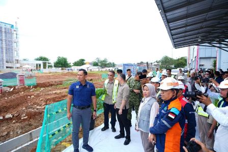 Menko-Infrastruktur-dan-Gubernur-Lampung-Tinjau-Progres-Pembangunan-RSPTN-dan-IRC-Unila