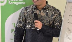 Menyambut-Hari-Santri-Nasional-2025-Filantropis-Eddy-Aqdhiwijaya-Utarakan-Konsep-Peluang-Hingga-Tantangan-Santri-Abad-21