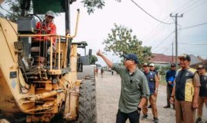 Pemprov-Lampung-Kebut-Penanganan-Perbaikan-Jalan-Provinsi-Ruas-Gunung-Batin–Daya-Murni-Lamteng-Gubernur-Mirza-Tekankan-Kualitas-dan-Kepatuhan-Tonase