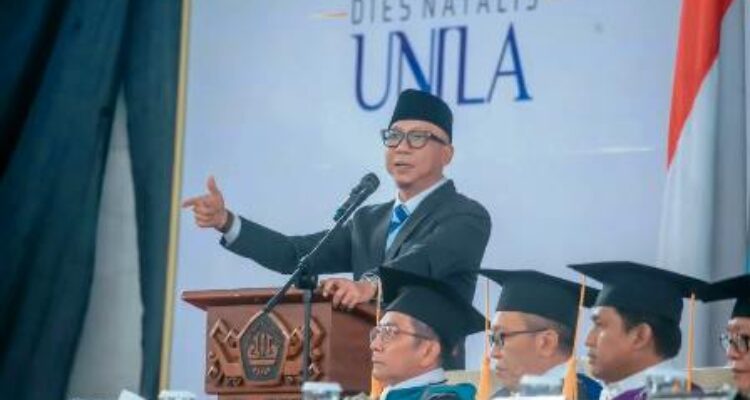 Gubernur Lampung Rahmat Mirzani Djausal menghadiri Dies Natalis ke-61 Unila