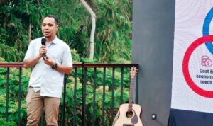 Abrar PGN Area Lampung bersama pelanggan industri