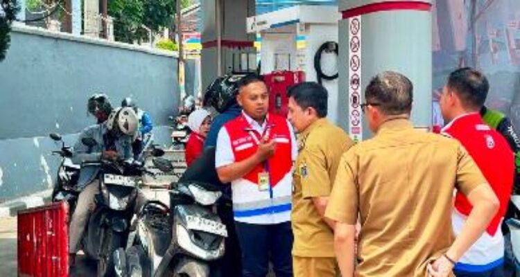 Pertamina dan ESDM Lampung memantau stok BBM di SPBU Bandar Lampung