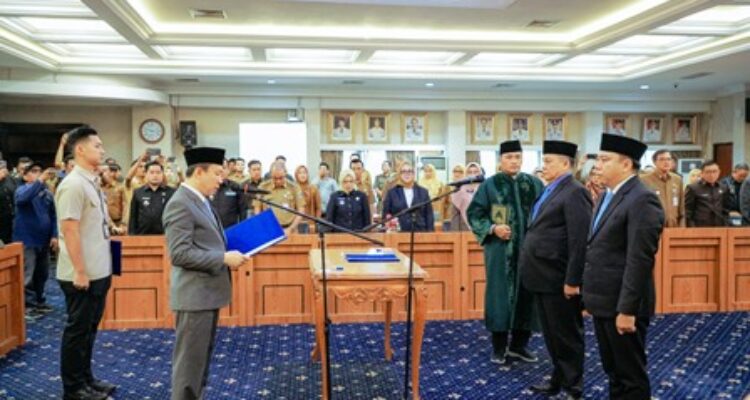 Pelantikan Gadriyanto Abung dan Lukman Pura di Pemprov Lampung