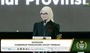 Gubernur Lampung Rahmat Mirzani Djausal meraih Grand BAZNAS Awards 2026 kategori Kepala Daerah Pendukung Zakat Terbaik.